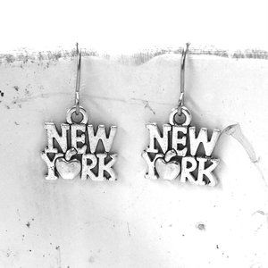 Miniature New York State City Travel New Yorker Big Apple Tourist Gift Earrings